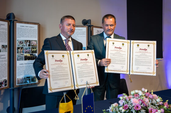 Potpisana Povelja o prijateljstvu i suradnji između Općine Sveti Petar u Šumi i Općine Sveti Petar Orehovec
